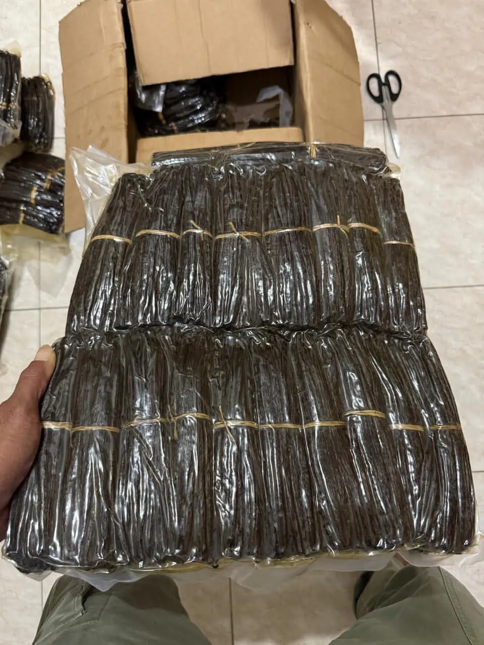 Vanilla vacuum pack, Indonesia